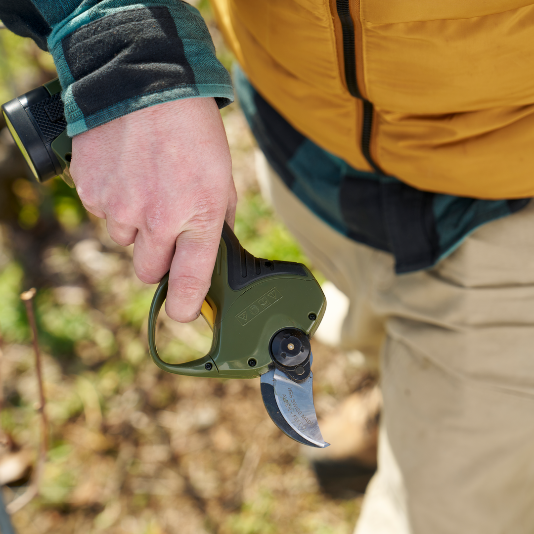 Electric pruning shear Wildhorn 32 LIGHT